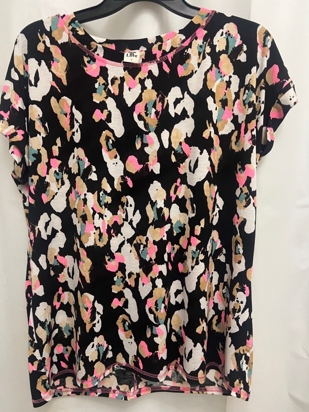 Black/Multi Leopard Short Sleeve Print Tee with Pink & Tan Accents